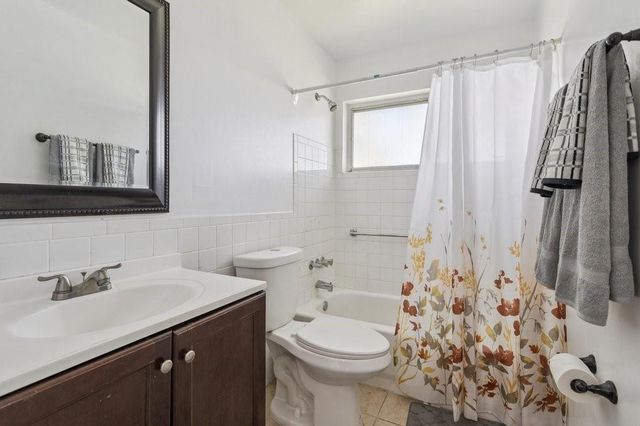 6708 NW 57th Drive, Tamarac, FL 33321