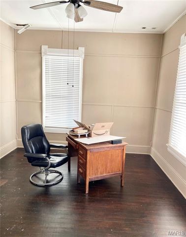 327 S Elm Street, Dexter, MO 63841