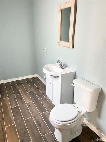 327 S Elm Street, Dexter, MO 63841