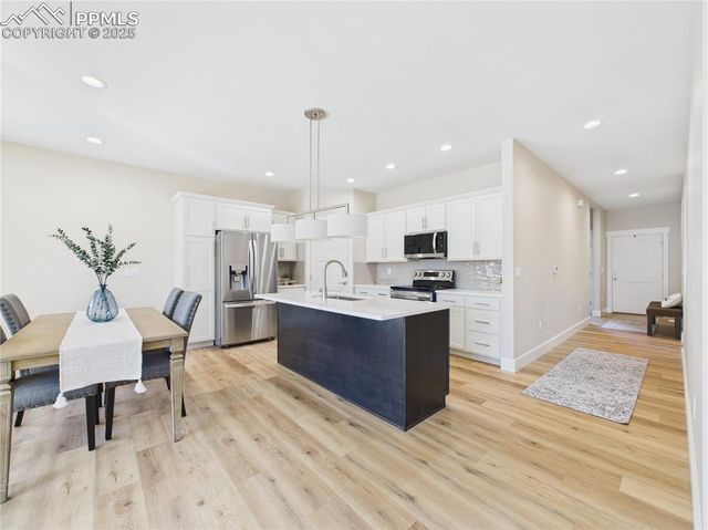 1318 Tierra Berienda, Pueblo, CO 81008