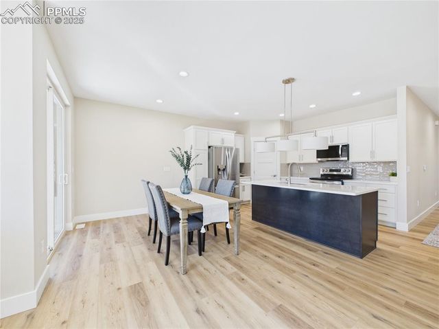 1318 Tierra Berienda, Pueblo, CO 81008