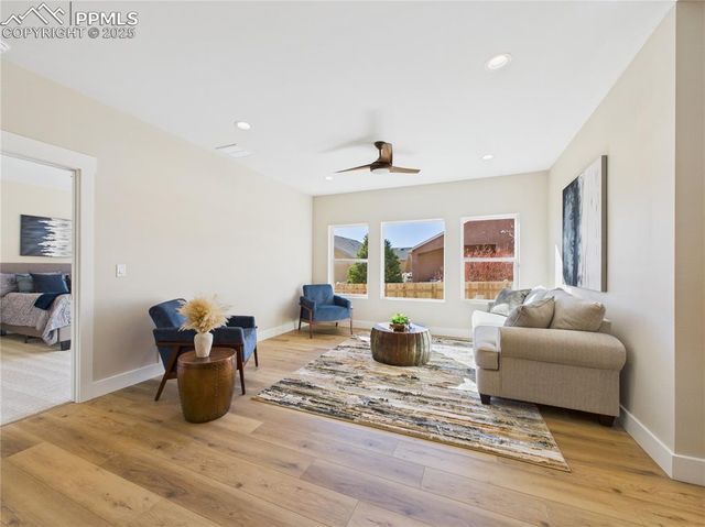 1318 Tierra Berienda, Pueblo, CO 81008