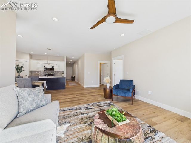 1318 Tierra Berienda, Pueblo, CO 81008