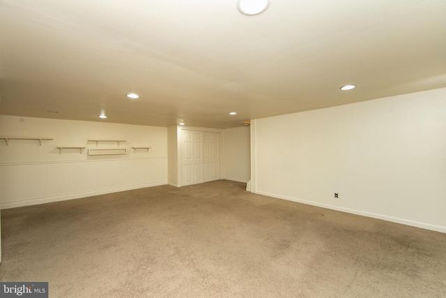 606 KINGS CROFT, Cherry Hill, NJ 08034