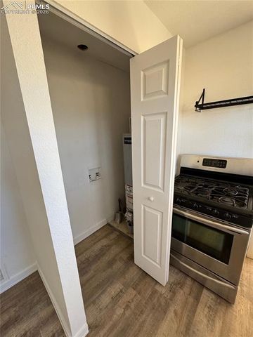 2442 E St Vrain Street, Colorado Springs, CO 80909