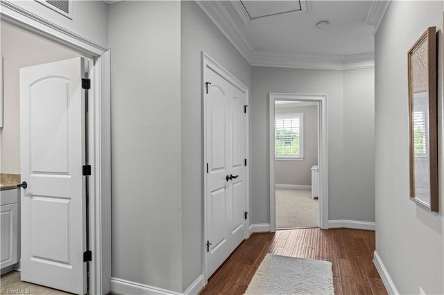 3420 Meridian Way, Winston-salem, NC 27104