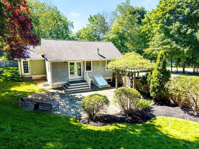 15 Central St., Acton, MA 01720