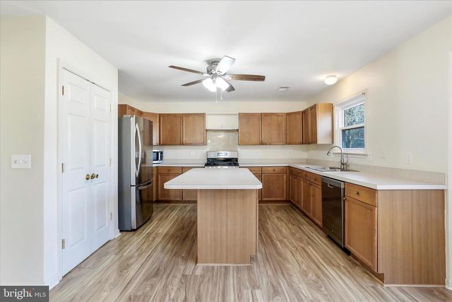 1616 NORTH ST, Martinsburg, WV 25401