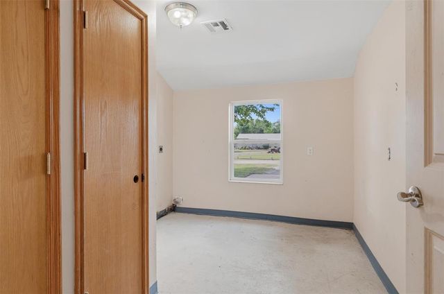 7623 McGee Street, Oklahoma City, OK 73169