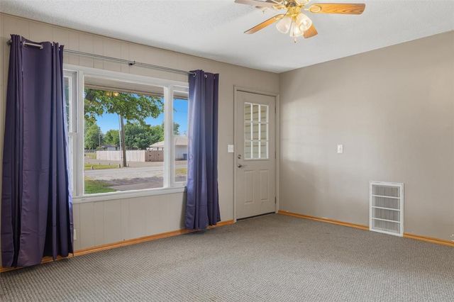 7623 McGee Street, Oklahoma City, OK 73169