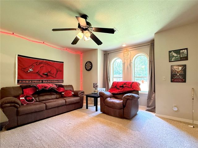 233 Seminole Trail, Russellville, AR 72802