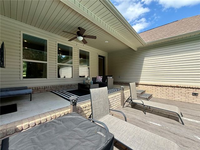 233 Seminole Trail, Russellville, AR 72802