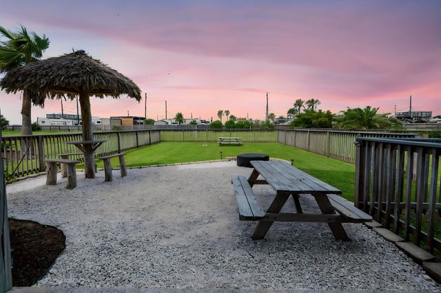18115 Shaman Drive, Galveston, TX 77554