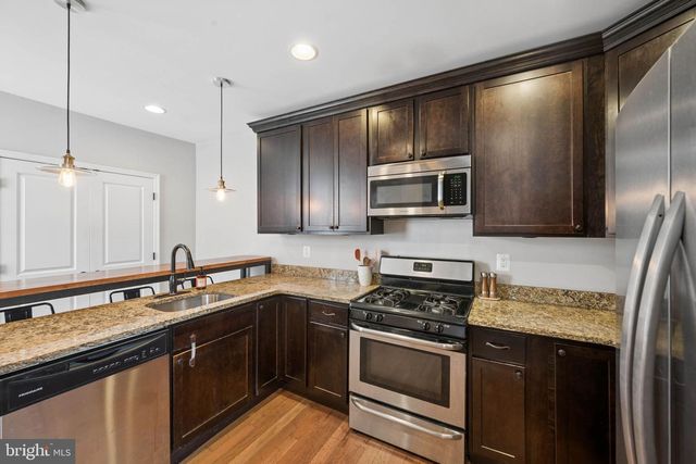 3525 KESWICK RD, Baltimore, MD 21211