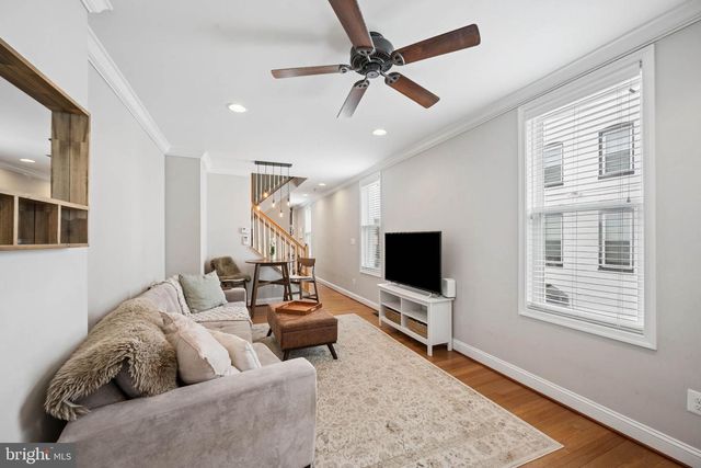 3525 KESWICK RD, Baltimore, MD 21211