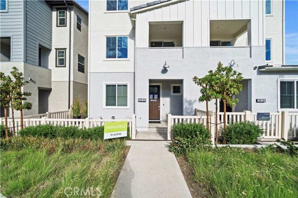 2590 Sprout Lane, Corona, CA 92883