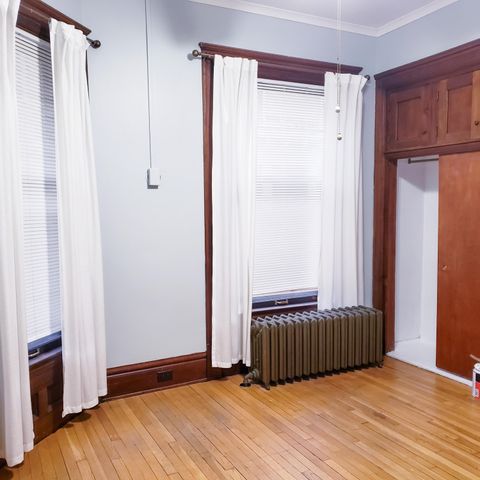 226 College Avenue NE, Grand Rapids, MI 49503