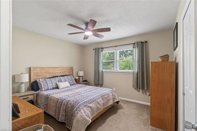 108 Schooner DR, Newport News, VA 23602