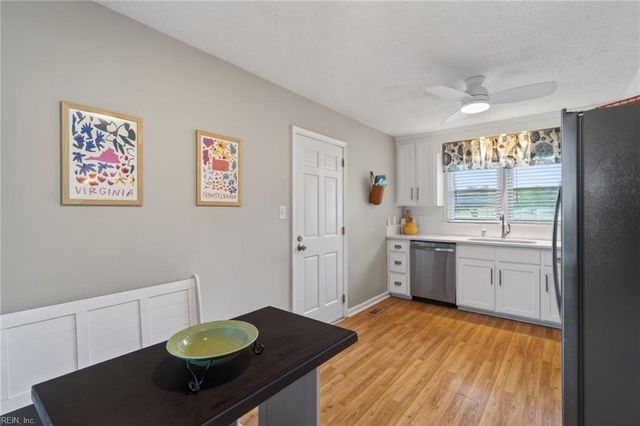 108 Schooner DR, Newport News, VA 23602