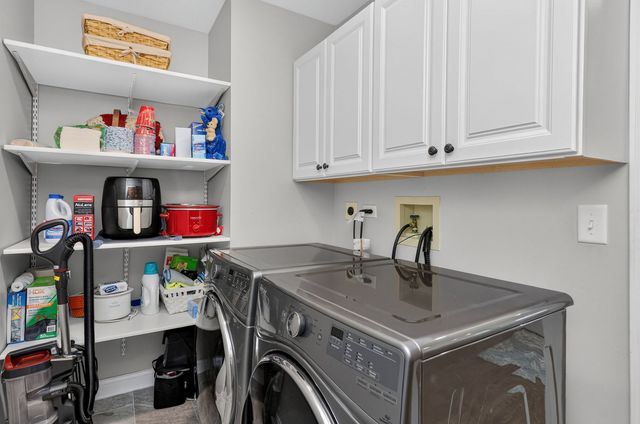 0N651 Alta Lane, Winfield, IL 60190