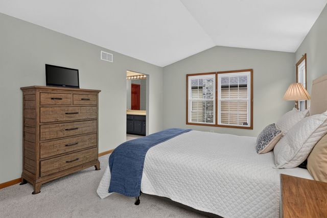 0N651 Alta Lane, Winfield, IL 60190