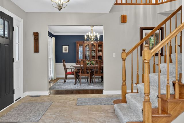 0N651 Alta Lane, Winfield, IL 60190