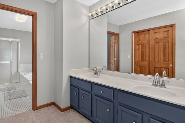 0N651 Alta Lane, Winfield, IL 60190