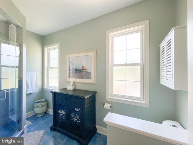 1947 FAY PL, Falls Church, VA 22043