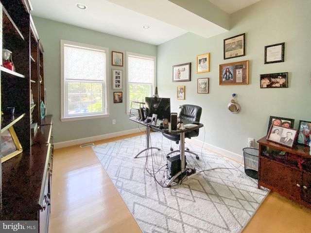 1947 FAY PL, Falls Church, VA 22043