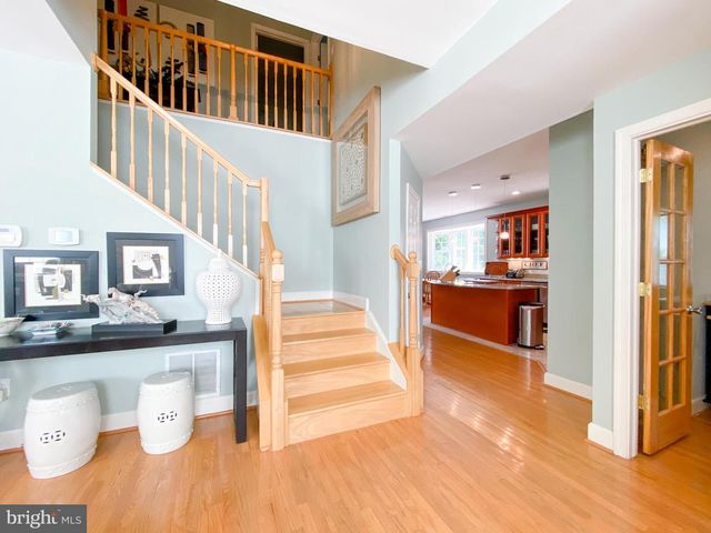1947 FAY PL, Falls Church, VA 22043