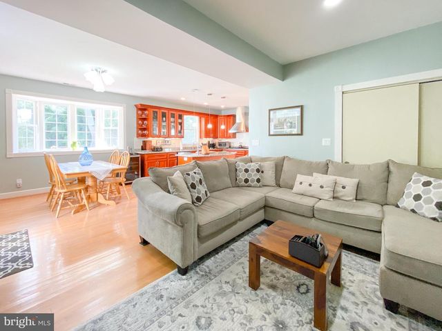 1947 FAY PL, Falls Church, VA 22043