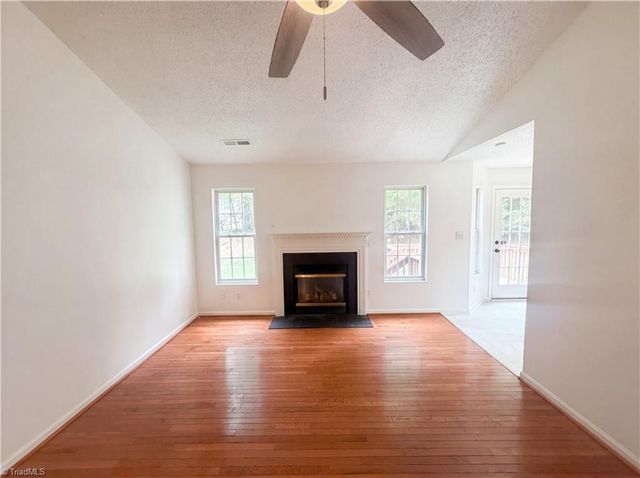 115 Single Leaf Court, Winston-salem, NC 27105