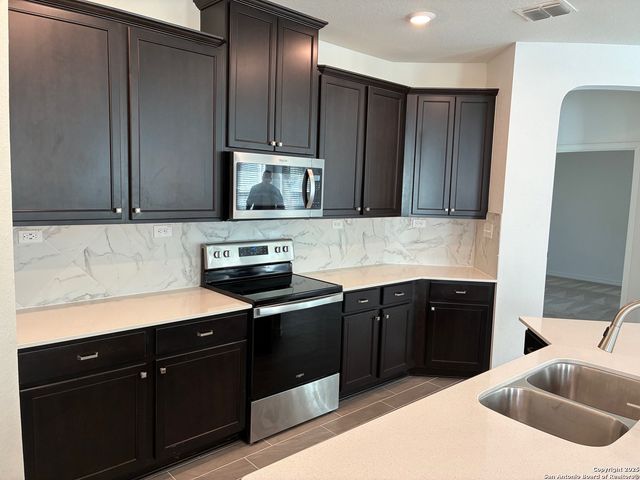 7807 Vejer, Boerne, TX 78015