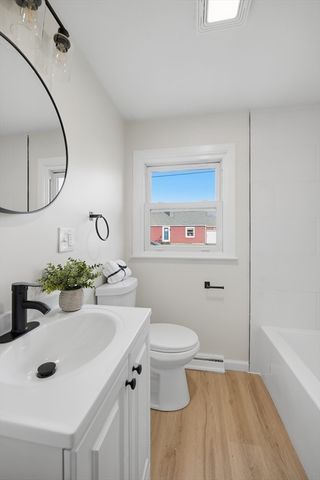 91 Norman St, Chicopee, MA 01013