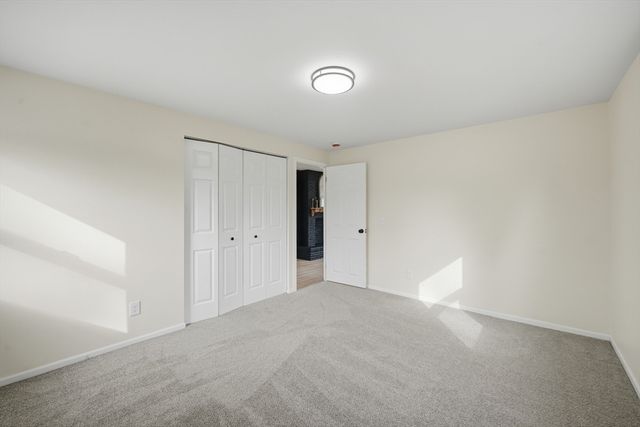 91 Norman St, Chicopee, MA 01013