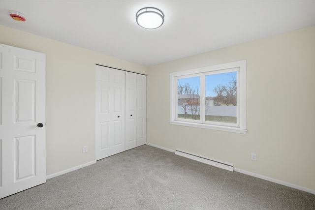 91 Norman St, Chicopee, MA 01013