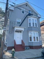 14 Esten Street, Providence, RI 02908