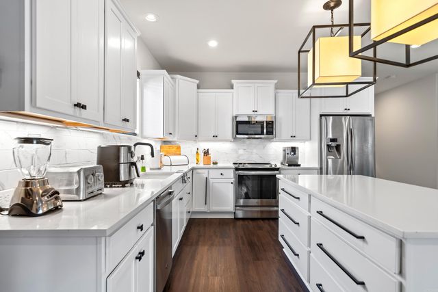 165 Clearwater Circle, Hot Springs, AR 71901