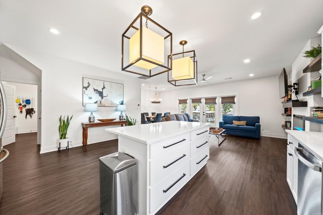 165 Clearwater Circle, Hot Springs, AR 71901