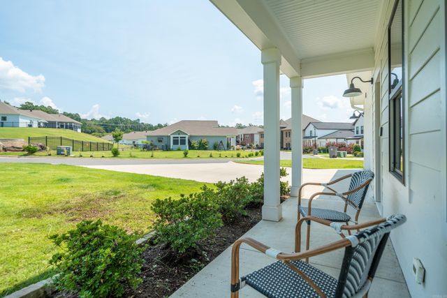 165 Clearwater Circle, Hot Springs, AR 71901