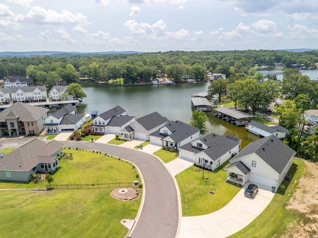 165 Clearwater Circle, Hot Springs, AR 71901