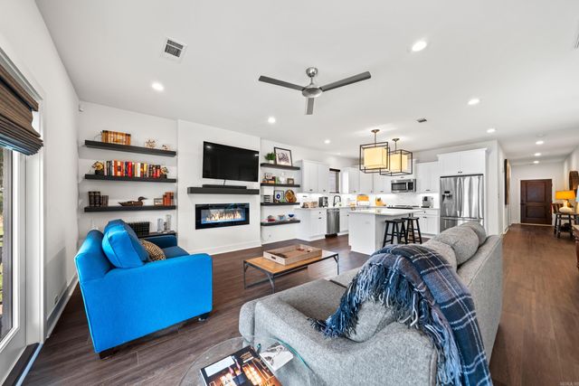 165 Clearwater Circle, Hot Springs, AR 71901