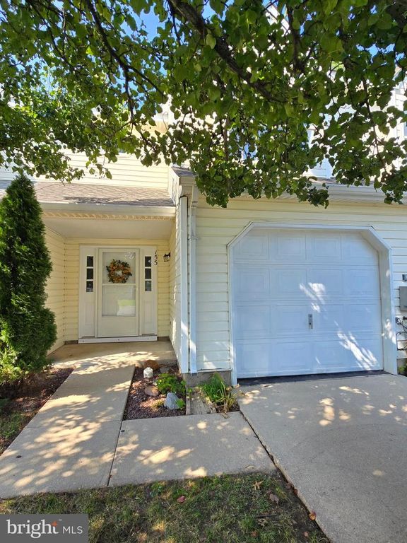 153 AUCKLAND DR, Newark, DE 19702