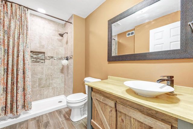 553 DOVE LANE, Oconto Falls, WI 54154