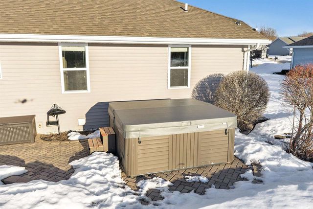 553 DOVE LANE, Oconto Falls, WI 54154