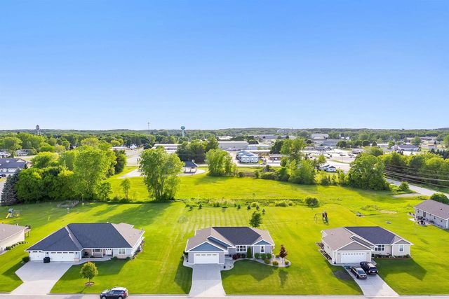 553 DOVE LANE, Oconto Falls, WI 54154