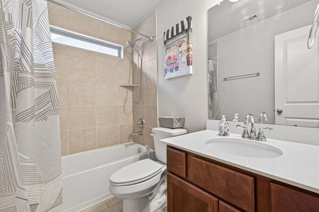 5035 Chestnut Orchard Drive, Houston, TX 77066