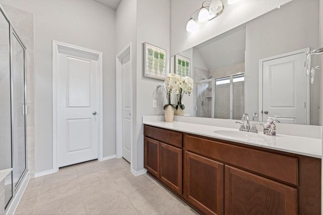 5035 Chestnut Orchard Drive, Houston, TX 77066