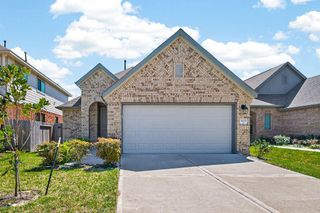 5035 Chestnut Orchard Drive, Houston, TX 77066