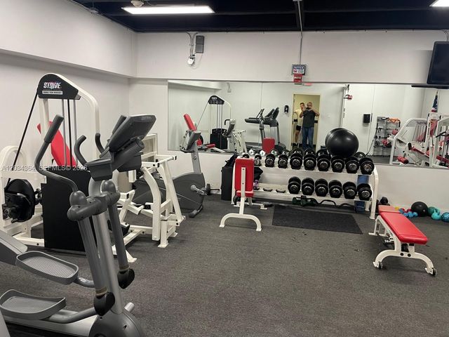 700 Biltmore Way 1015, Coral Gables, FL 33134